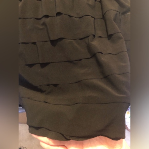 Evan Piccone Black Sleeveless Ruffle Cocktail Dress - Picture 9 of 9